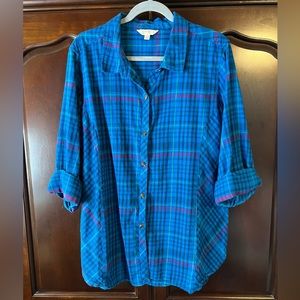Like new. Terra & Sky paid button down shirt. 2X.